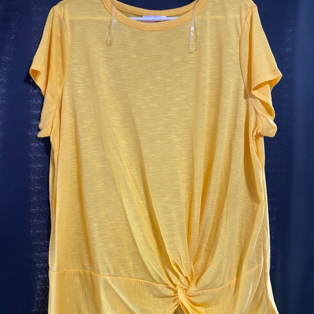 Yellow tee